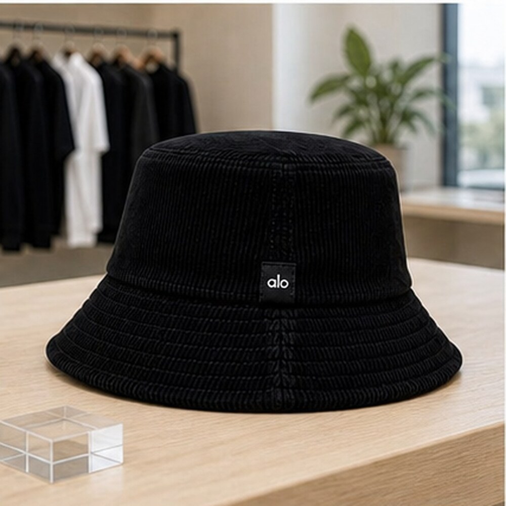 ALO Yoga Black Golf Bucket Hat Activewear